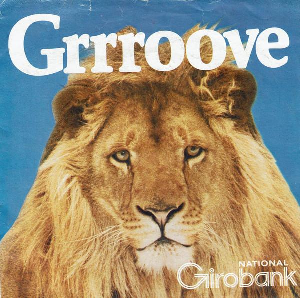  - Grrrooving With The King