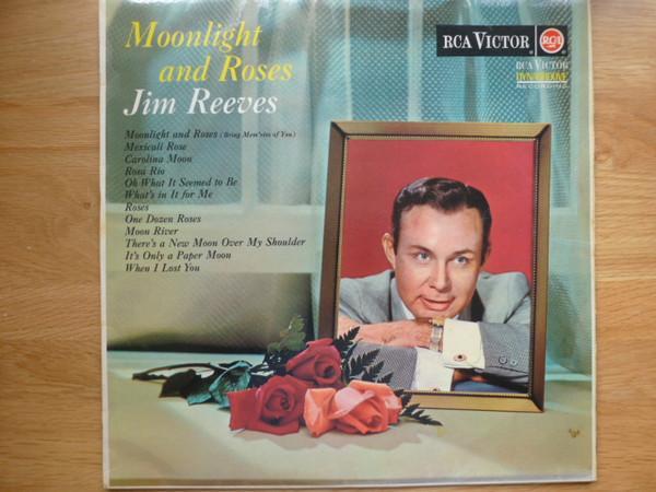 Jim Reeves - Moonlight And Roses
