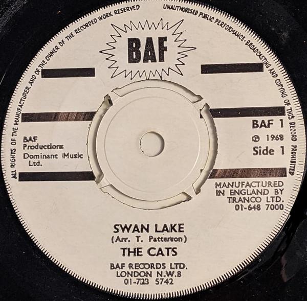 The Cats (2) - Swan Lake