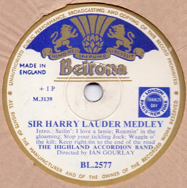 The Highland Accordion Band - Sir Harry Lauder Medley / Will Fyffe Medley