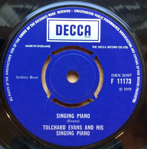 Tolchard Evans - Singing Piano